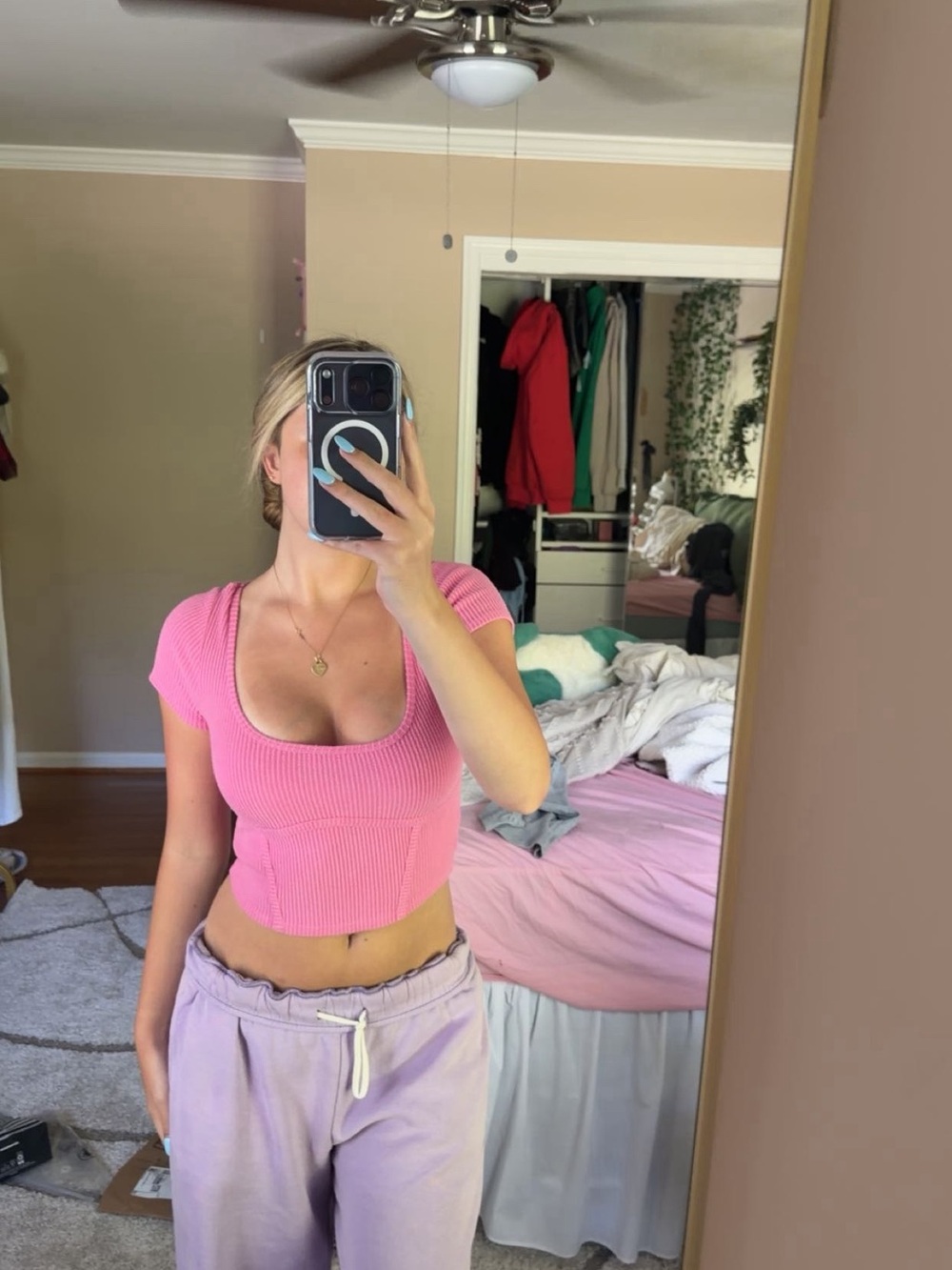 Pacsun pink tshirt